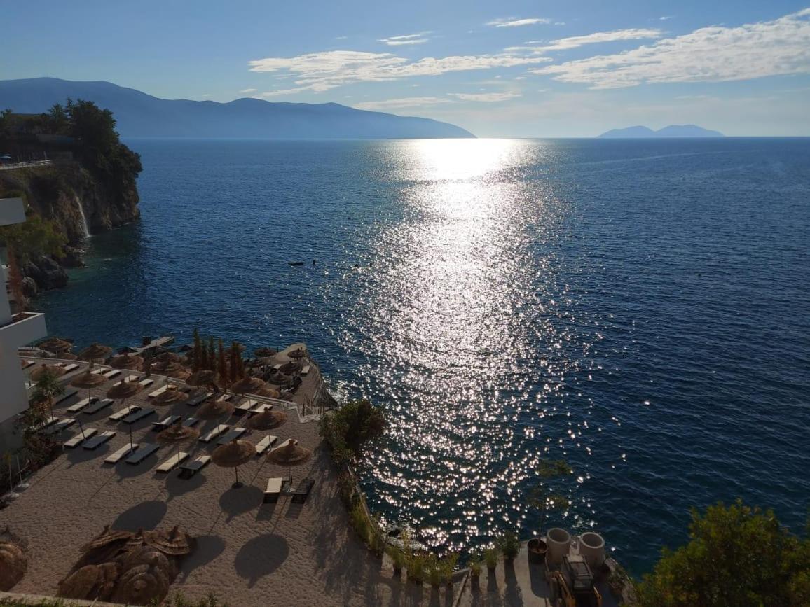 Deni Sea View Apartment Vlore Exterior photo