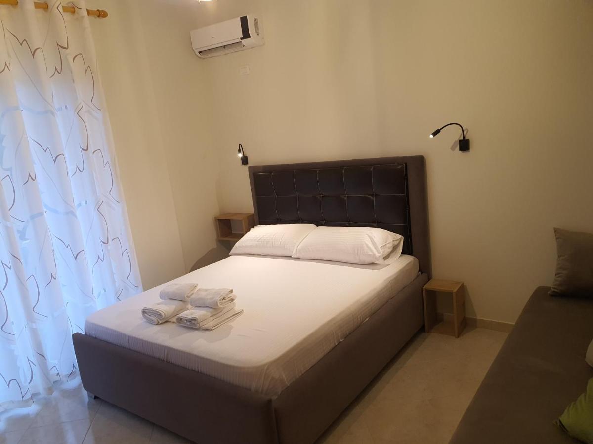 Deni Sea View Apartment Vlore Exterior photo