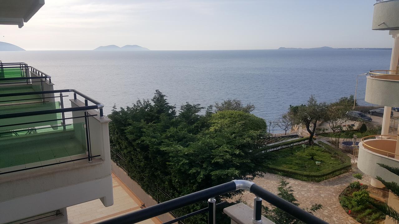Deni Sea View Apartment Vlore Exterior photo